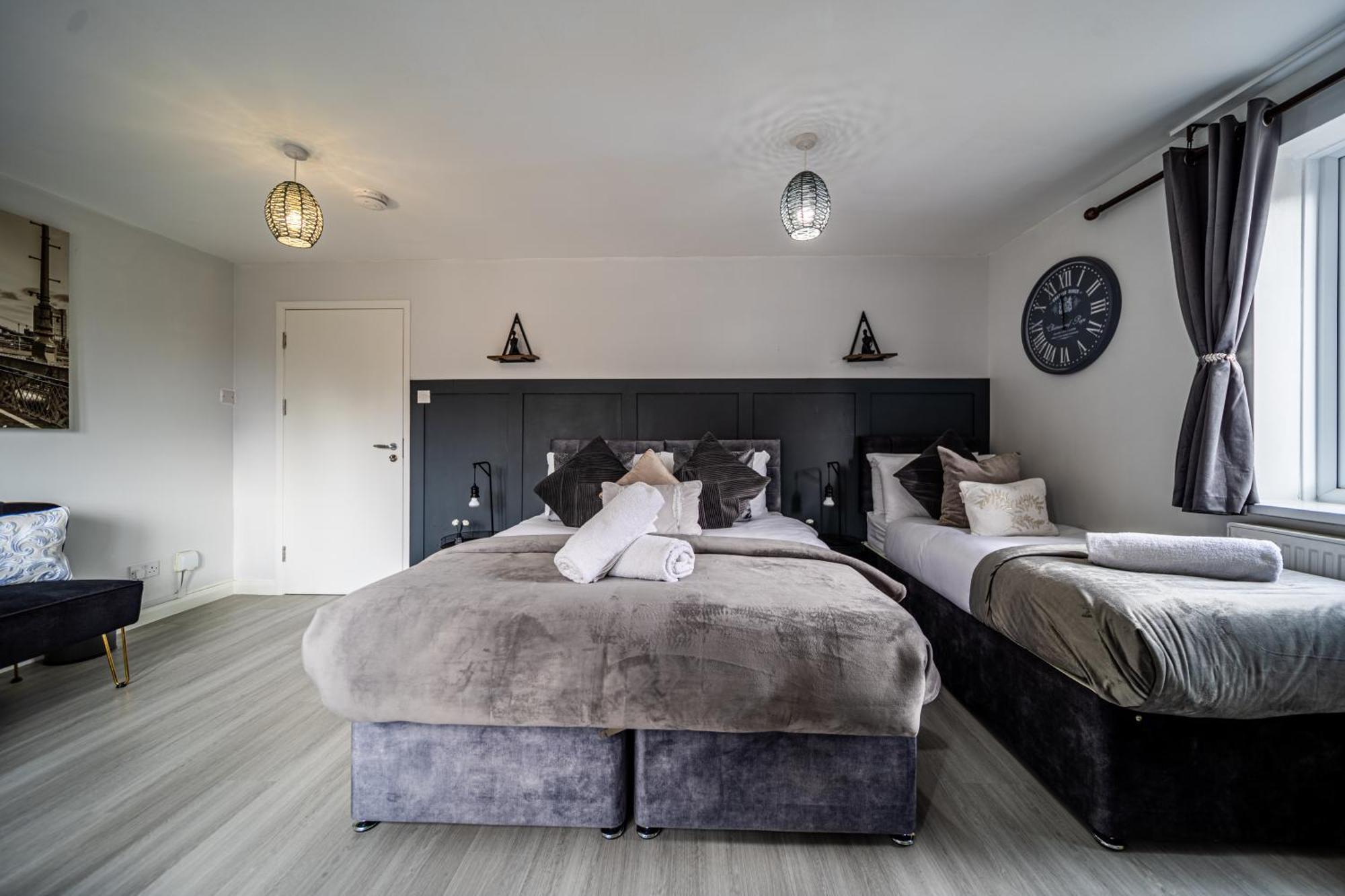 Luxurious & Spacious 3-br Free Parking Balcony Appartamento